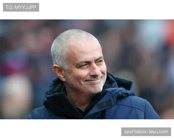 特罗萨德状态火热,稳健表现助球队剑指英超佳绩 特罗萨德状态火热,稳健表现助球队剑指英超佳绩