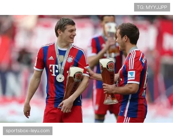 瑞士球员加盟德甲，新赛季蓄势待发展现全新风貌