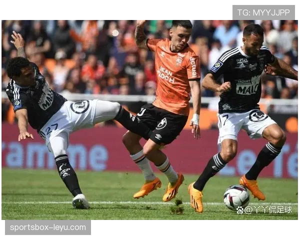 皇马进攻火力全开:本赛季关键数据彰显统治力 皇马进攻火力全开:本赛季关键数据彰显统治力