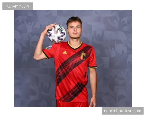 马丁内斯赛季零封数创个人新高，表现惊艳赛场