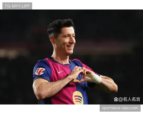 莱万多夫斯基重返国家队，为世界杯备战表现稳健注入新动力